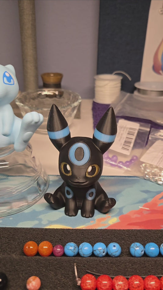 Shiny Umbreon Figure